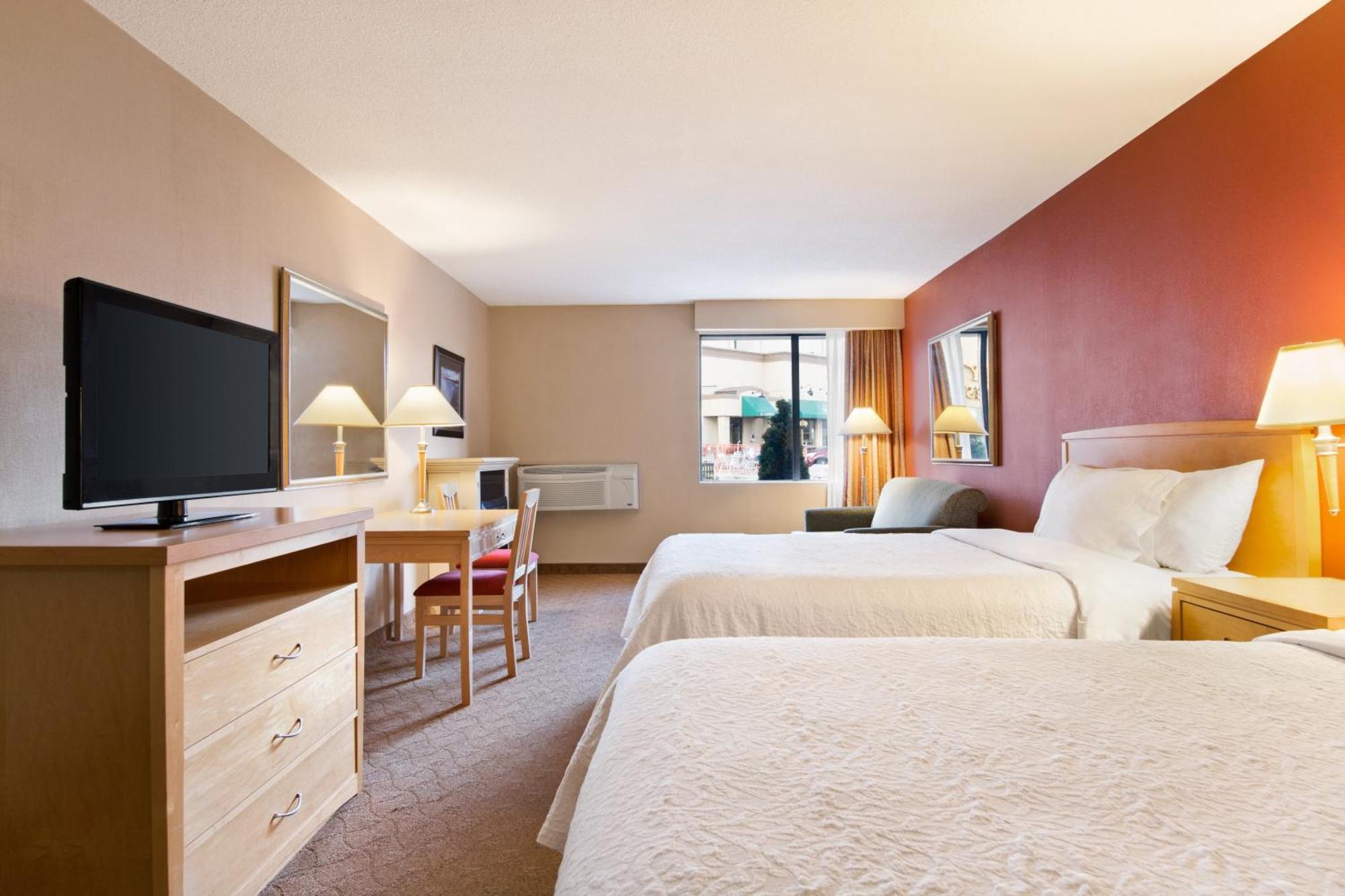 Days By Wyndham Near The Falls Hotel Niagara Falls