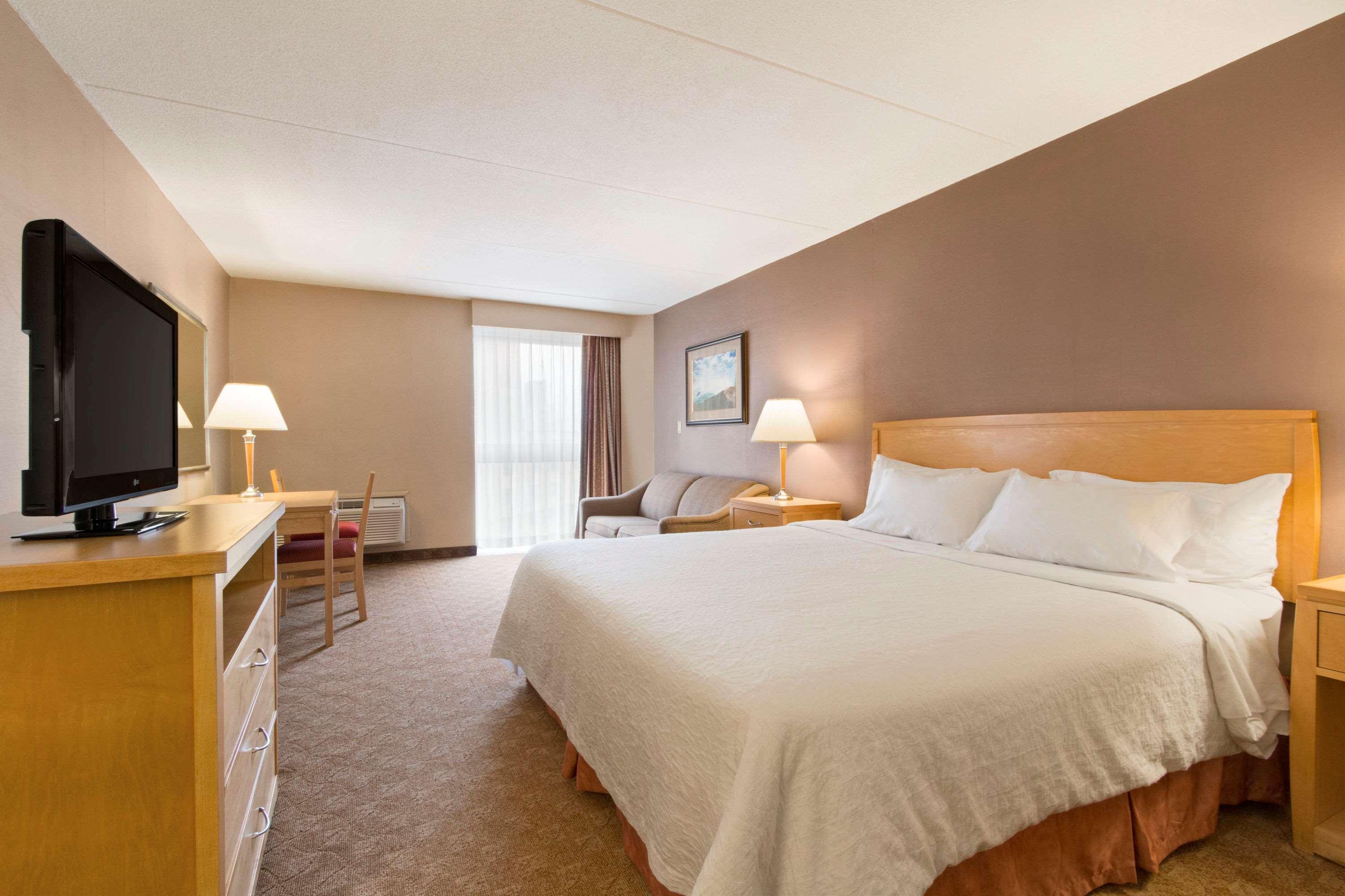 Days By Wyndham Near The Falls Niagara Falls